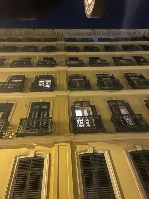 Meroddi Galata Mansion Photos