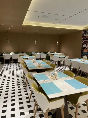 HOME2 SUITES BY HILTON FOSHANG JIUJIANG Makanan Photos