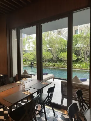 Maison Hotel Bangkok Photos