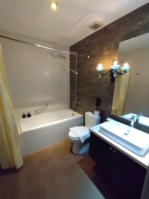 Sam Royal Apartment Kamar Photos