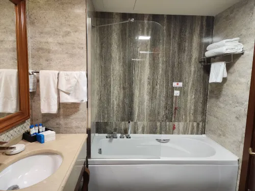 Wyndham Batumi Camere Photos