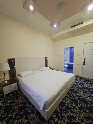 Royal Plaza by Stellar Hotels, Yerevan Номера Photos