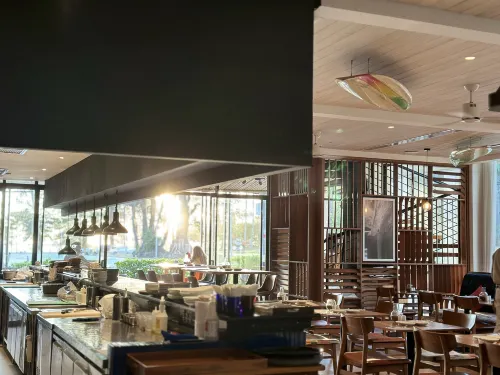 Outrigger Surin Beach Resort Питание Photos