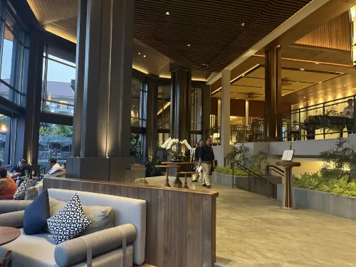 Mason Pine Hotel Bandung Area Publik Photos