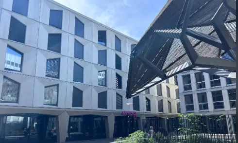 Moxy Lausanne City Extérieur Photos