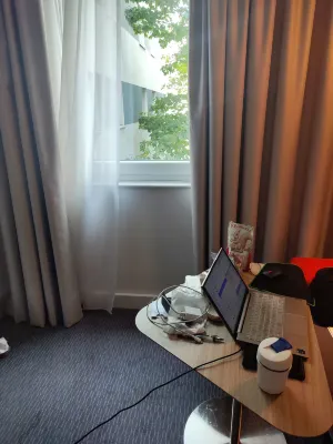 Holiday Inn Express Frankfurt Messe Camere Photos