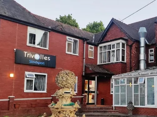 Trivelles Mayfair,Stockport Exterior Photos