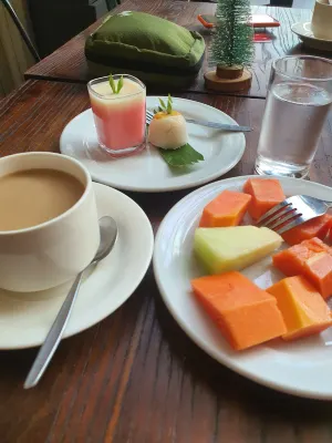 Hotel @HOM Semarang by Horison Makanan Photos