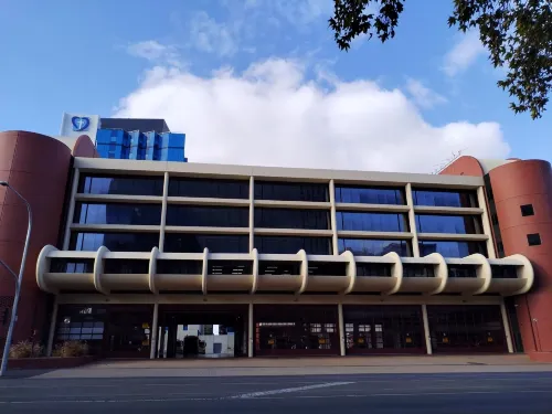 YHA Adelaide Central Exterior Photos