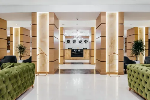 Ramada by Wyndham Astana Öffentliche Flächen Photos