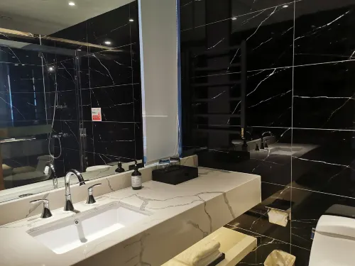 Nanning Jinshuiwan International Hotel ( Nanhu Park Macun Subway Station) Номера Photos