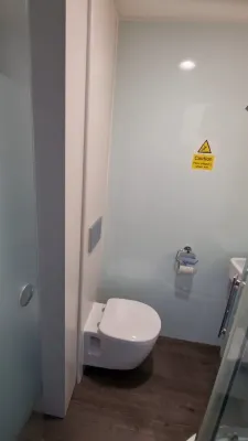 easyHotel Liverpool Rooms Photos