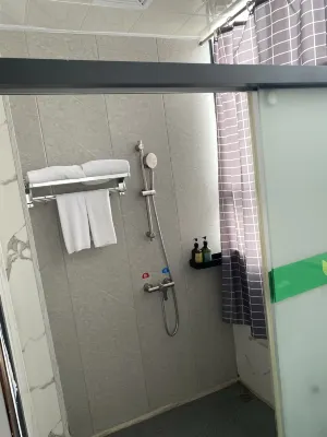 Leshu  Hotel (Pingshan High-speed Railway Station) Kamar Photos