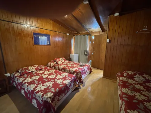 Kaimana Inn Rapa Nui Kamar Photos