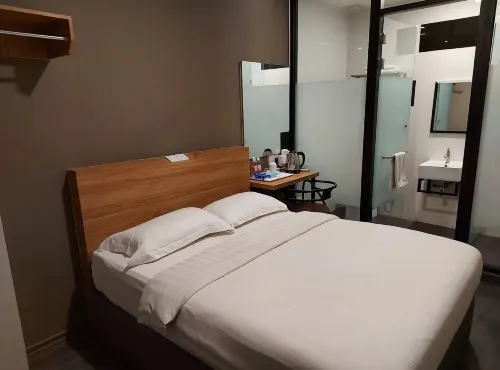 V3 Hotel & Residence Seri Alam Kamar Photos