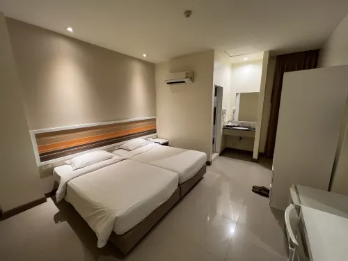 IN99 Hotel Chambres Photos
