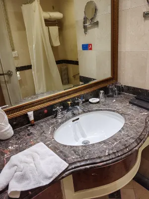 Beijing Chongqing Hotel Номера Photos