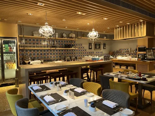Hotel Indigo Hong Kong Island Ristorazione Photos