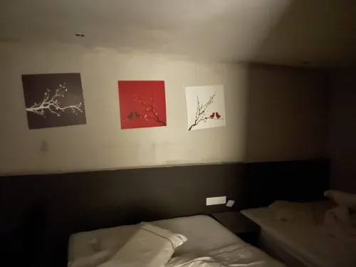 KL Guest Hotel Chambres Photos
