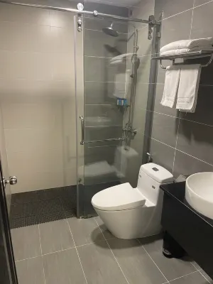 Hoang Long Hotel Kamar Photos