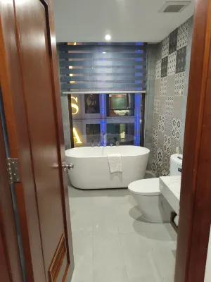 Khách sạn Menora Premium Đà Nẵng - Sea Corner Boutique Phòng Photos
