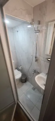 Galley Hotel Kamar Photos