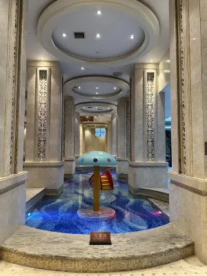 Chong Ning Castle Hotel Photos