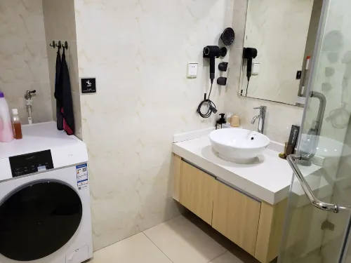 M.T.Life Kamar Photos