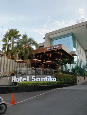 Hotel Santika Tasikmalaya Außen Photos