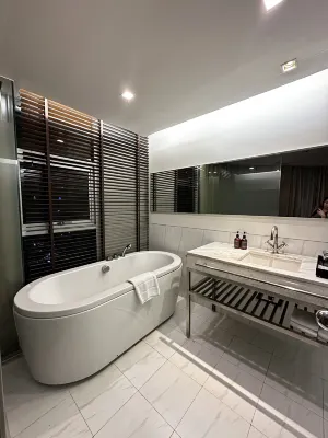 JC Kevin Sathorn Bangkok Hotel Rooms Photos