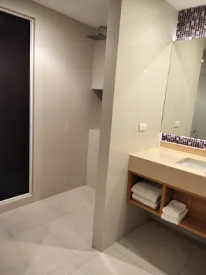 The Whisper Hotel Rooms Photos