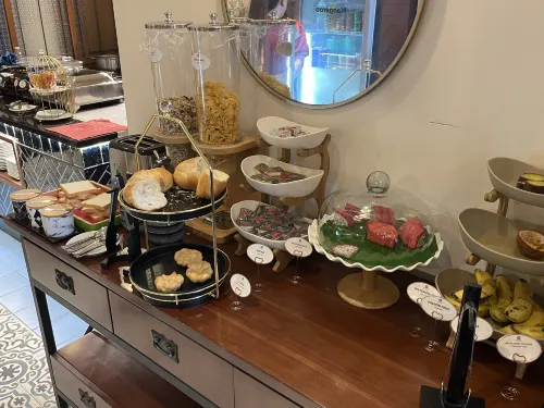 Little Saigon Boutique Hotel Restauration Photos