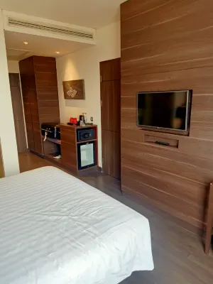 Mercure Hotel Karawang Kamar Photos