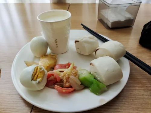 Yixuan Hotel (Fuzhou Sanfang Qixiang Dongmen Subway Station Store) Dining Photos