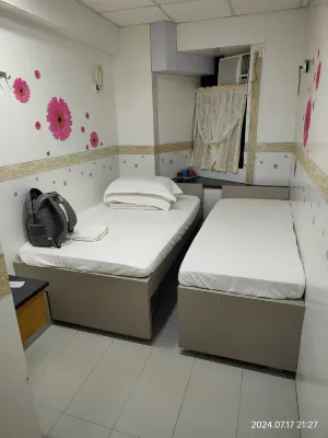 Meilin Hotel Kamar Photos