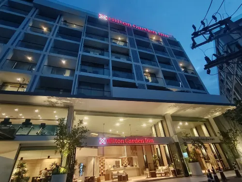 Hilton Garden Inn Phuket Bang Tao Esterni Photos