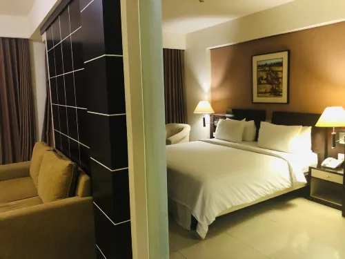 Aston Kuta Hotel and Residence Rooms Photos