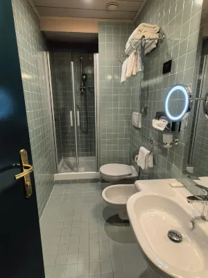 Hotel Milani Rooms Photos