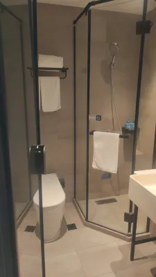 HanTing Hotel (Shanghai Qiantan Shangnan Road Subway Station) الغرف Photos