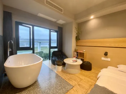 Under the Empty Mountain· IDLE Resort Hotel (Jiefangbei Hongyadong) Camere Photos