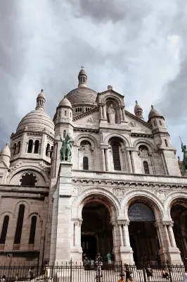 Le Village Montmartre by Hiphophostels À proximité de l'hôtel Photos