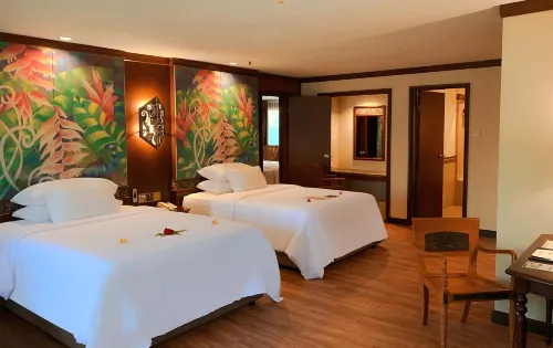 Damai Beach Resort Kamar Photos