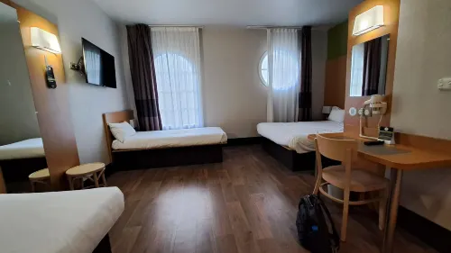B&B HOTEL near Disneyland® Paris Zimmer Photos