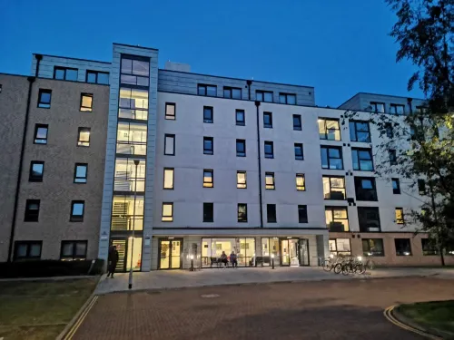 Destiny Student – Murano (Campus Accommodation) Extérieur Photos