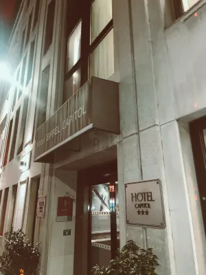 Hotel Eiffel Capitol Exterior Photos