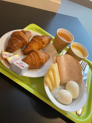 Hôtel Ibis Budget Paris Porte de Montmartre Restauration Photos