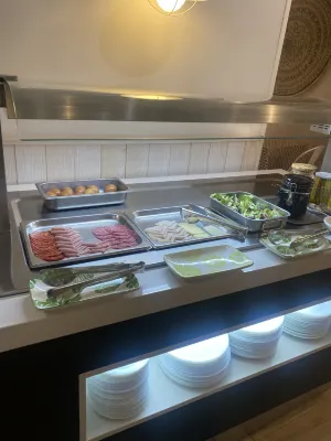 U-Sense For You Hostel Sevilla Dining Photos