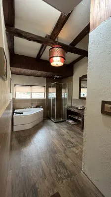 Shangri-La Mubuo Hotel (Dukezong Ancient City) Rooms Photos