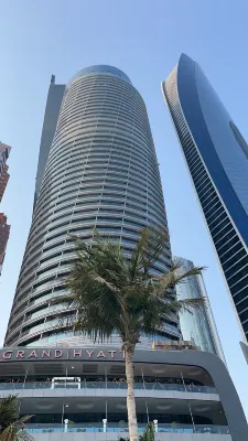 Grand Hyatt Abu Dhabi Hotel and Residence Emirates Pearl Exterior Photos