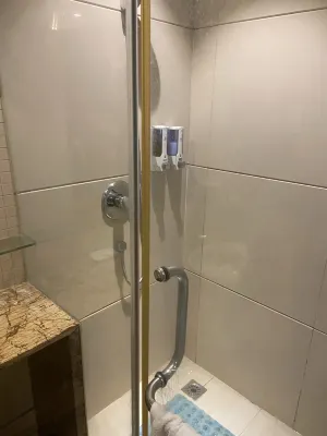 Emperor Hotel Rooms Photos
